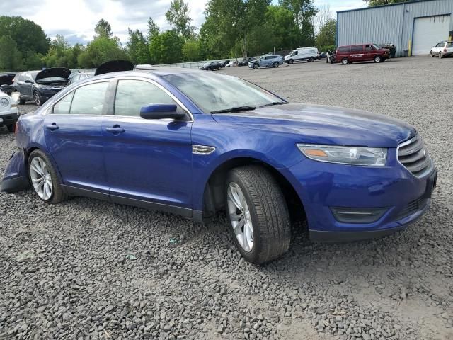 2013 Ford Taurus SEL