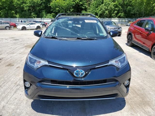 2017 Toyota Rav4 HV LE