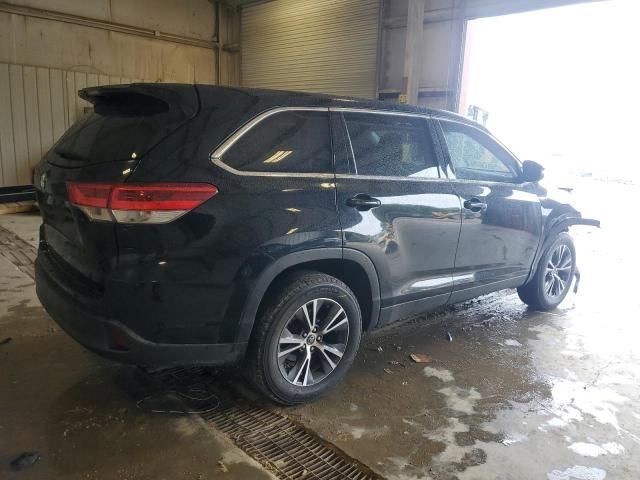 2019 Toyota Highlander LE