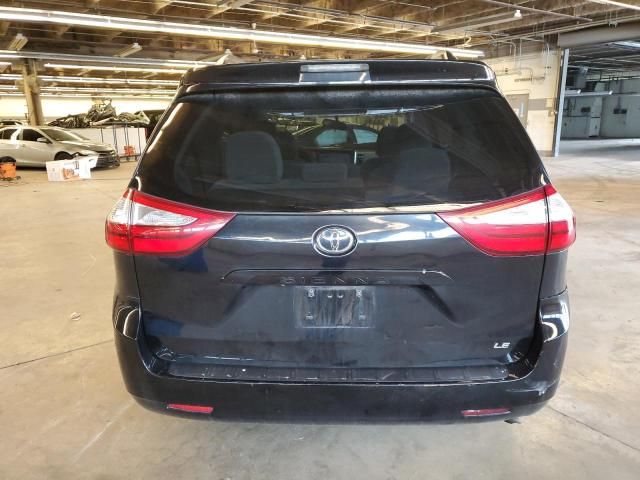 2015 Toyota Sienna LE