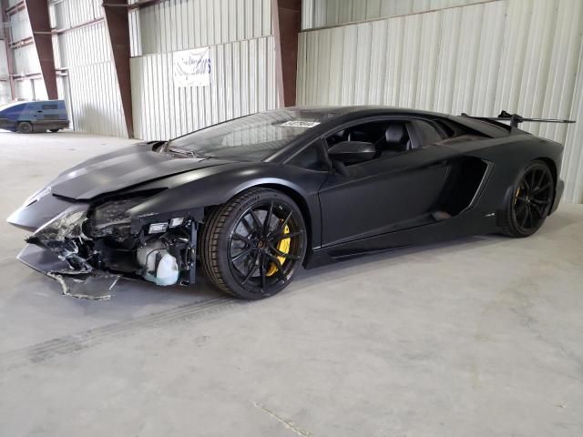 2015 Lamborghini Aventador