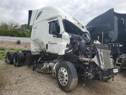 Vehiculos salvage en venta de Copart Des Moines, IA: 2022 Freightliner Cascadia 126