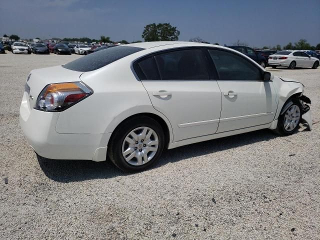 2011 Nissan Altima Base