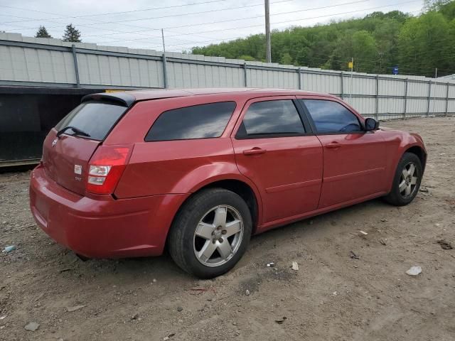 2005 Dodge Magnum SXT