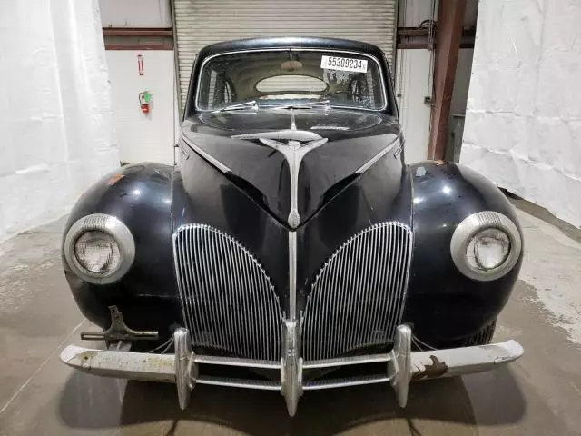 1940 Lincoln Zephyr