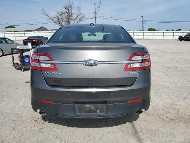 2018 Ford Taurus SEL