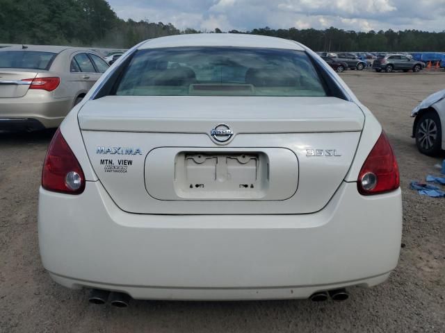 2005 Nissan Maxima SE