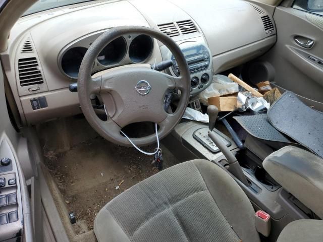 2003 Nissan Altima Base