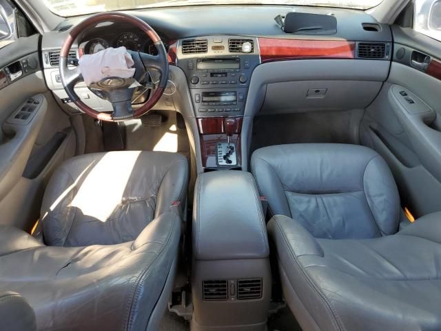 2002 Lexus ES 300