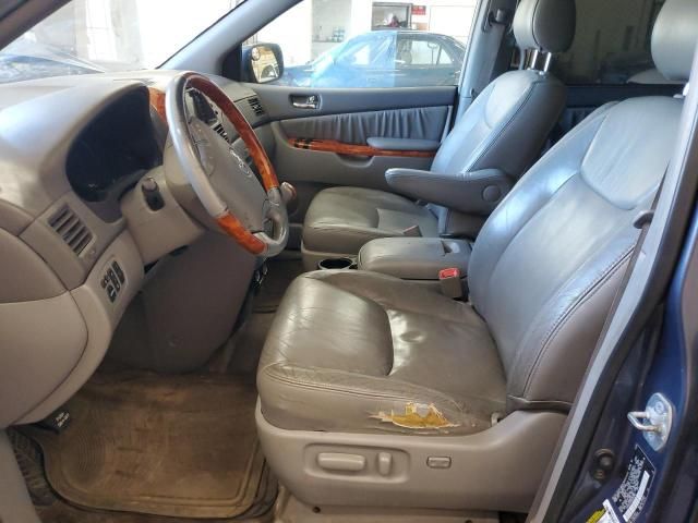 2006 Toyota Sienna XLE