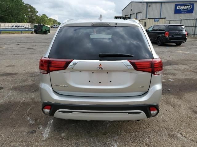 2020 Mitsubishi Outlander SE