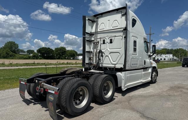 2014 Freightliner Cascadia 125