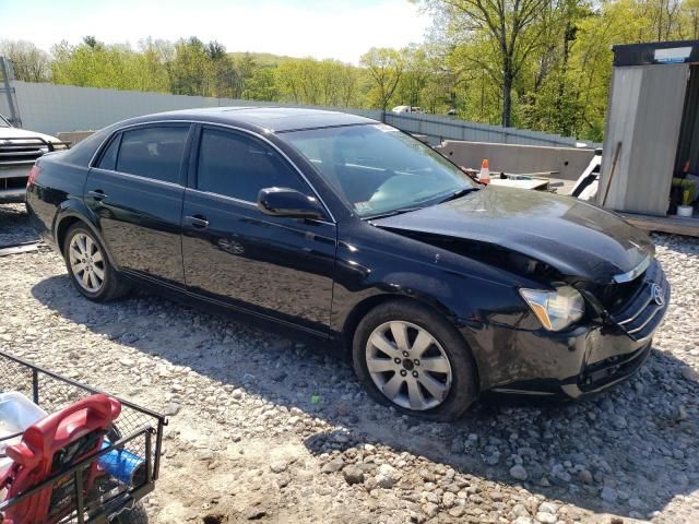 2005 Toyota Avalon XL