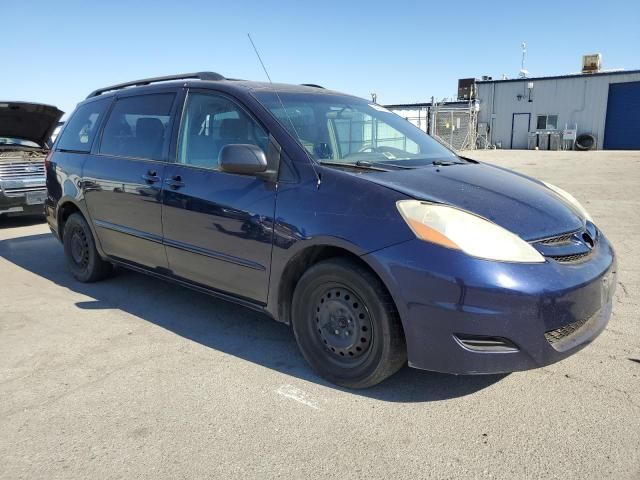 2007 Toyota Sienna CE