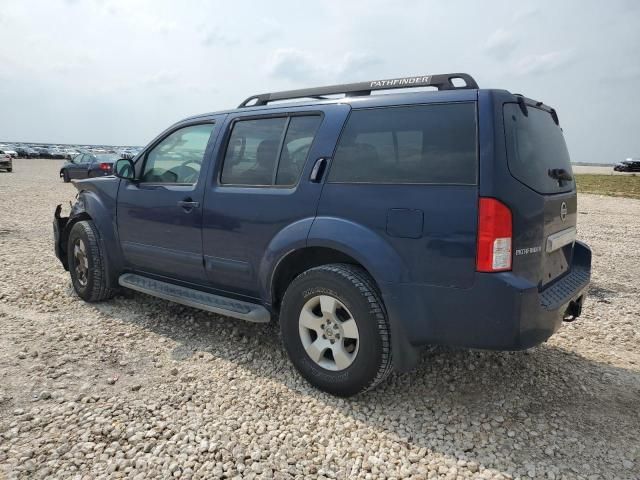 2006 Nissan Pathfinder LE