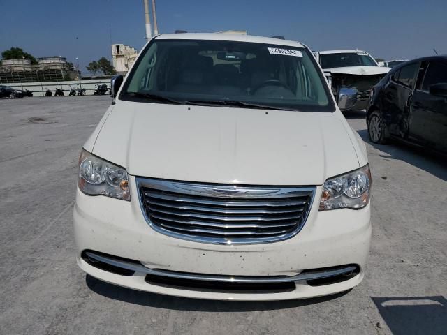 2012 Chrysler Town & Country Touring L