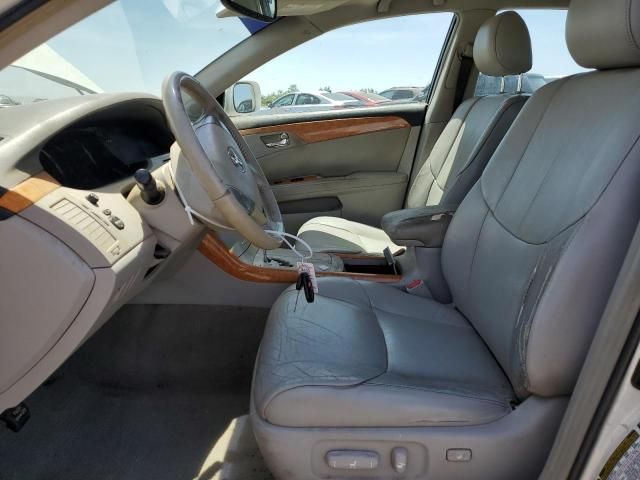 2005 Toyota Avalon XL