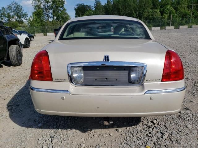 2003 Lincoln Town Car Cartier L