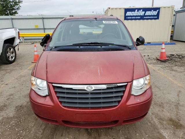 2007 Chrysler Town & Country Touring