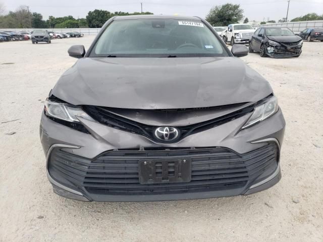 2022 Toyota Camry LE