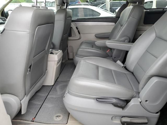 2012 Volkswagen Routan SEL