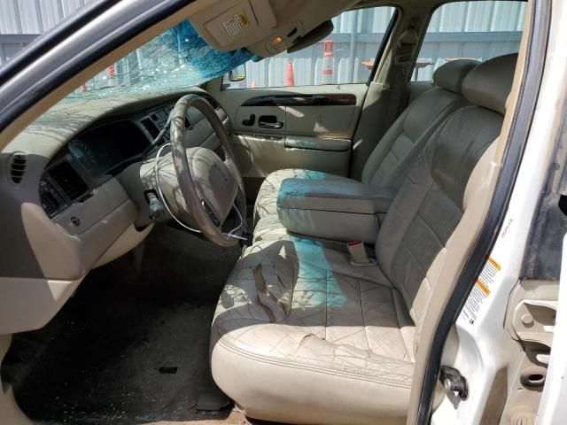 2000 Lincoln Town Car Executive