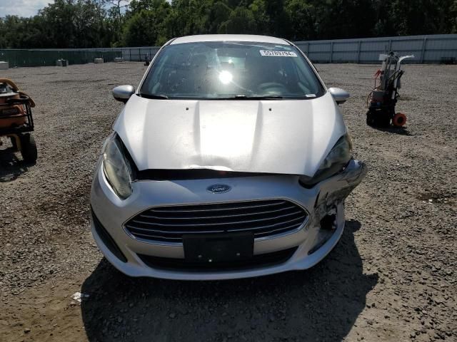 2015 Ford Fiesta SE