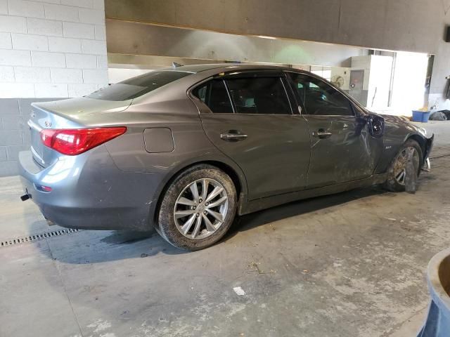 2016 Infiniti Q50 Premium