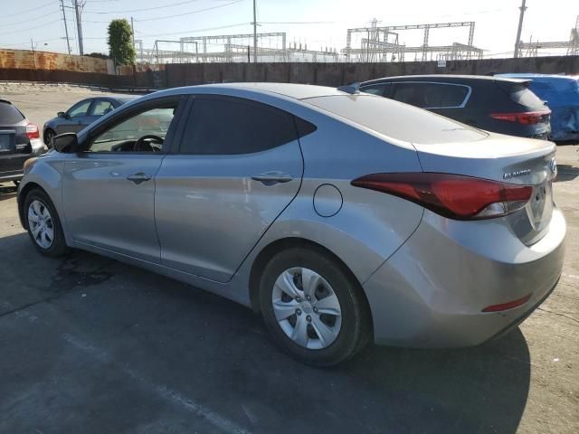 2016 Hyundai Elantra SE