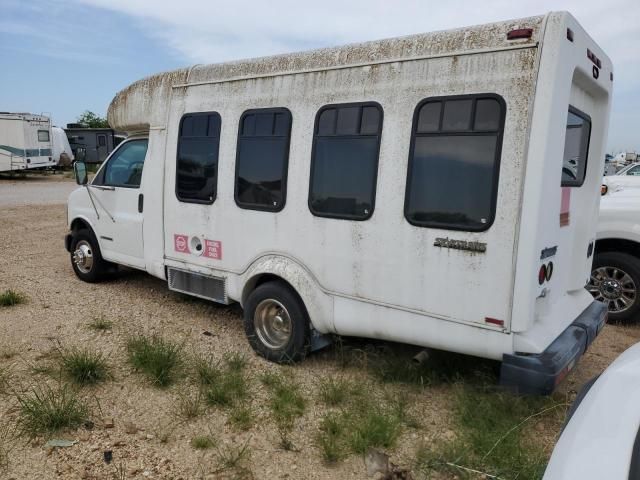 2000 Chevrolet Express G3500