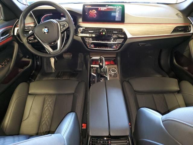 2022 BMW 530 XI