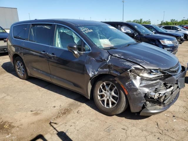 2020 Chrysler Pacifica Touring