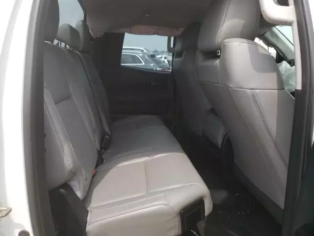 2014 Toyota Tundra Double Cab SR/SR5