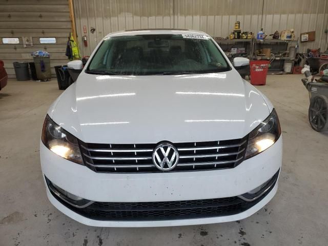 2013 Volkswagen Passat SE