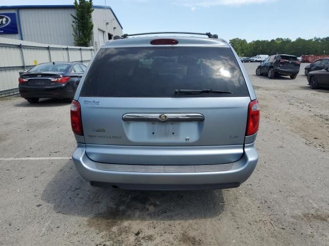 2006 Chrysler Town & Country LX