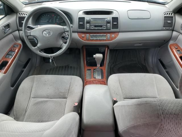 2002 Toyota Camry LE