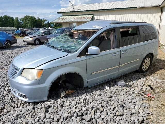 2013 Chrysler Town & Country Touring