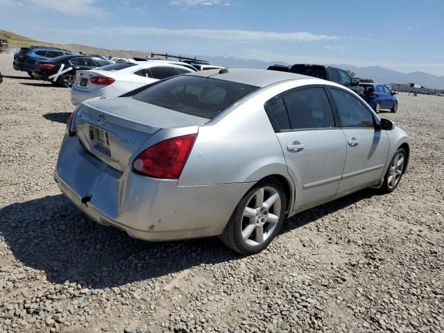 2004 Nissan Maxima SE