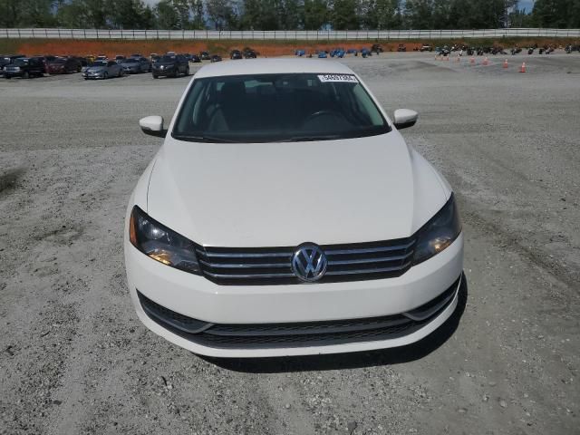 2015 Volkswagen Passat S