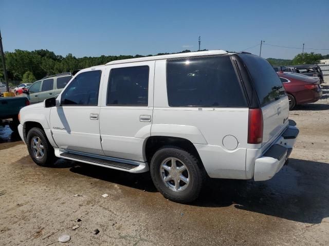 2000 Cadillac Escalade