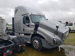 Salvage Trucks for sale at auction: 2016 Freightliner Cascadia 125