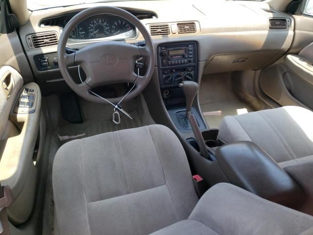 1999 Toyota Camry LE