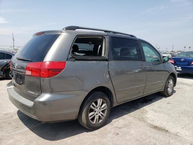 2004 Toyota Sienna CE