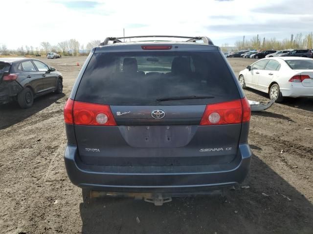 2010 Toyota Sienna CE