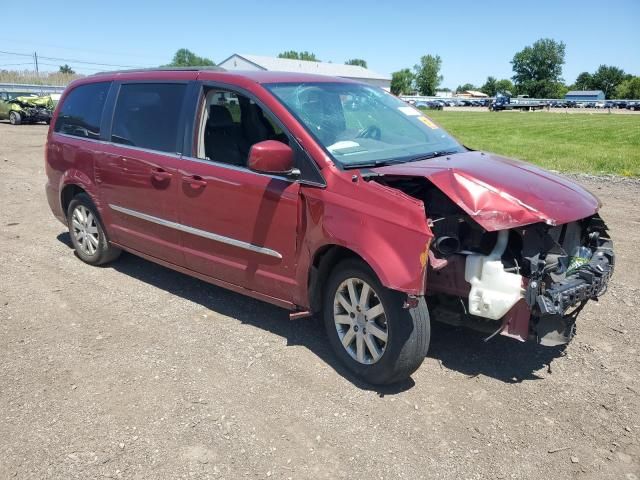 2013 Chrysler Town & Country Touring