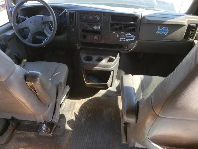 2005 Chevrolet Express G2500