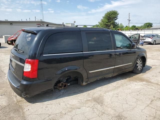 2014 Chrysler Town & Country Touring