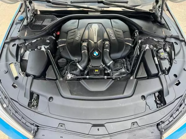 2017 BMW 750 I