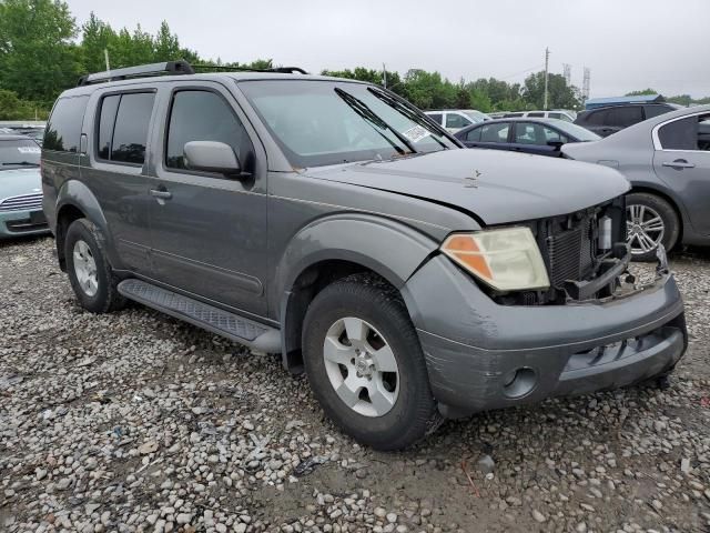 2006 Nissan Pathfinder LE