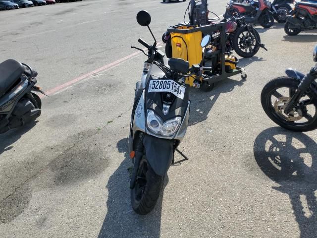 2018 Yamaha YW125